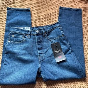 Levi’s 501 cropped jeans